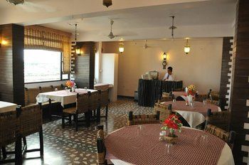 Hotel Amrta
