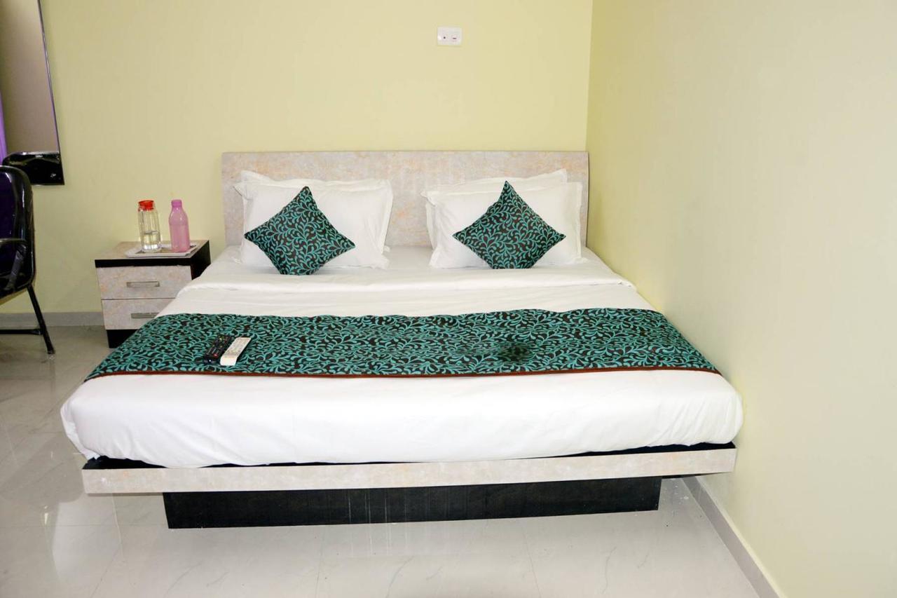 Hotel Krishna 4*