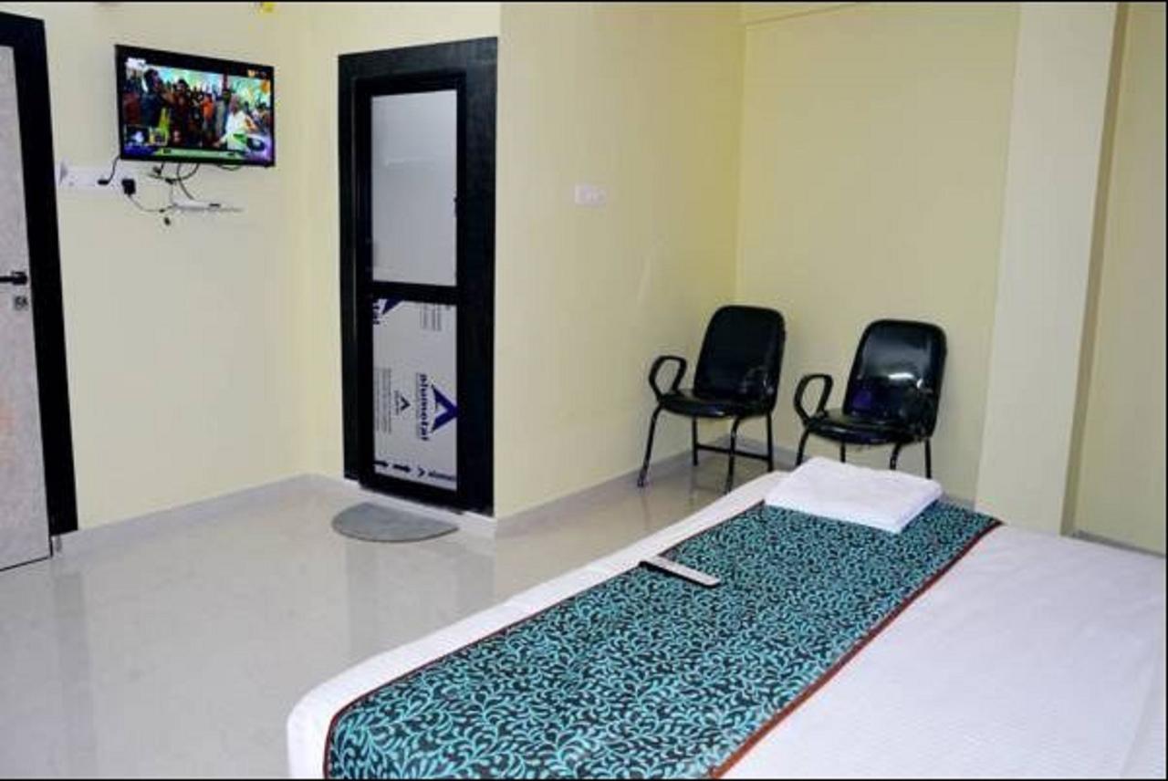 Hotel Krishna 4*