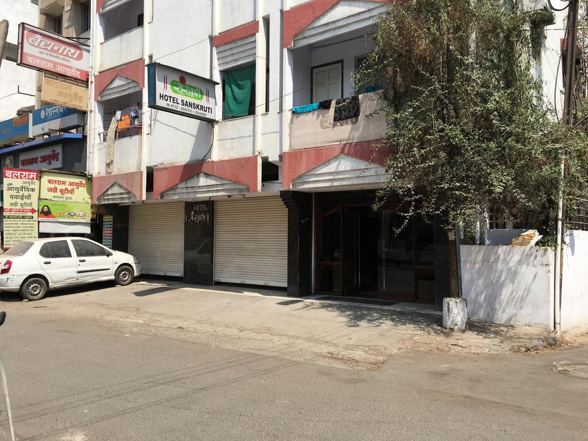 Hotel Sanskruti 2*