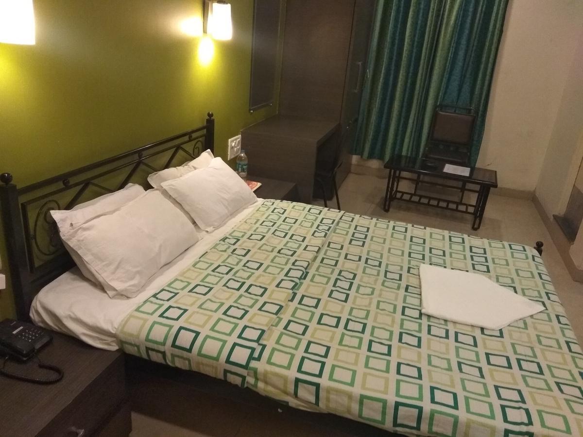 Jk 123 Orangeleaf Hotel 3*