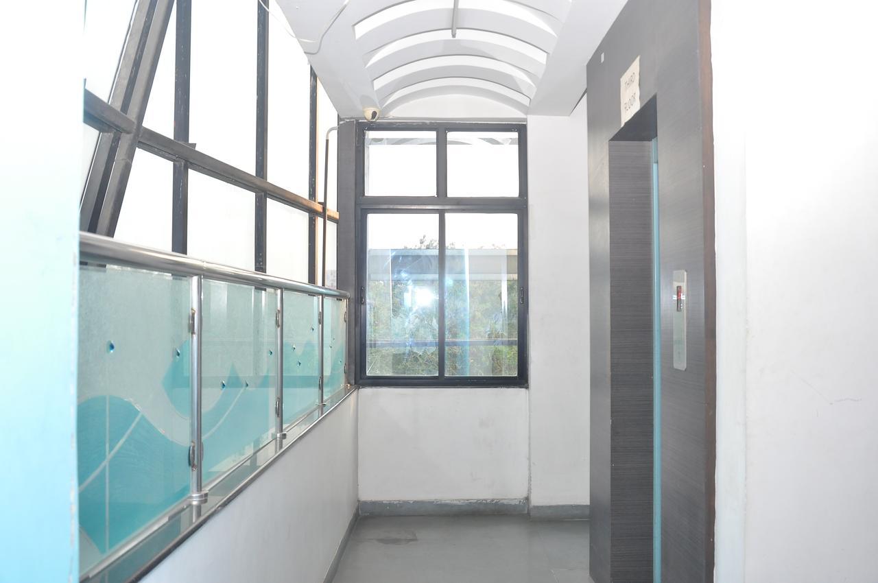 Jk 123 Orangeleaf Hotel 3*