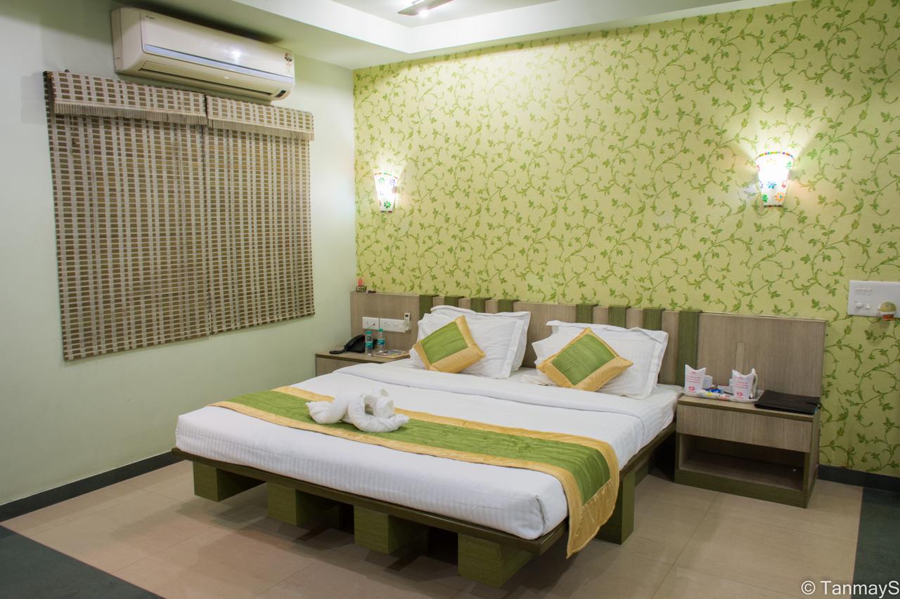 Hotel Vora Corporate 3*