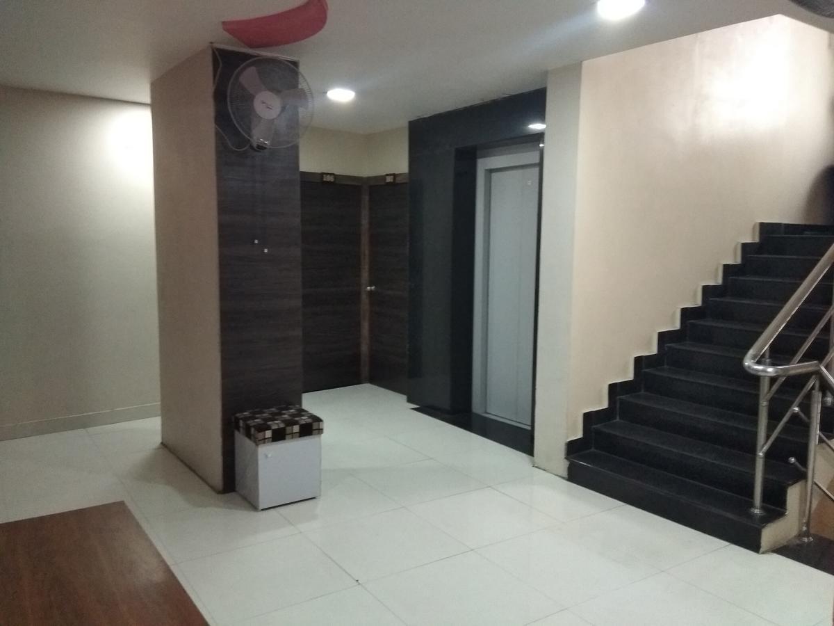 Hotel Jk 128 Rr 2*