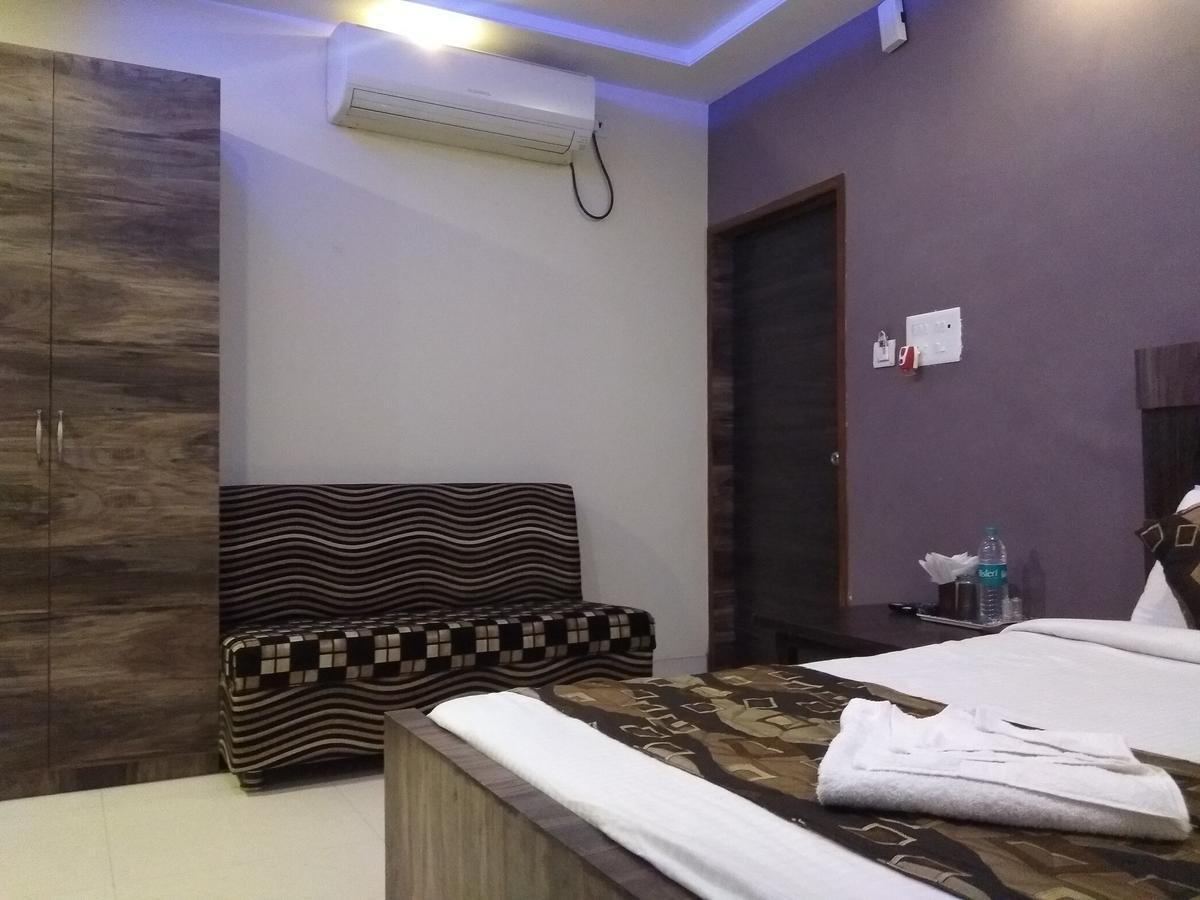 Hotel Jk 128 Rr