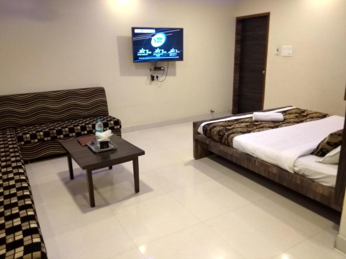 Hotel Jk 128 Rr 2*