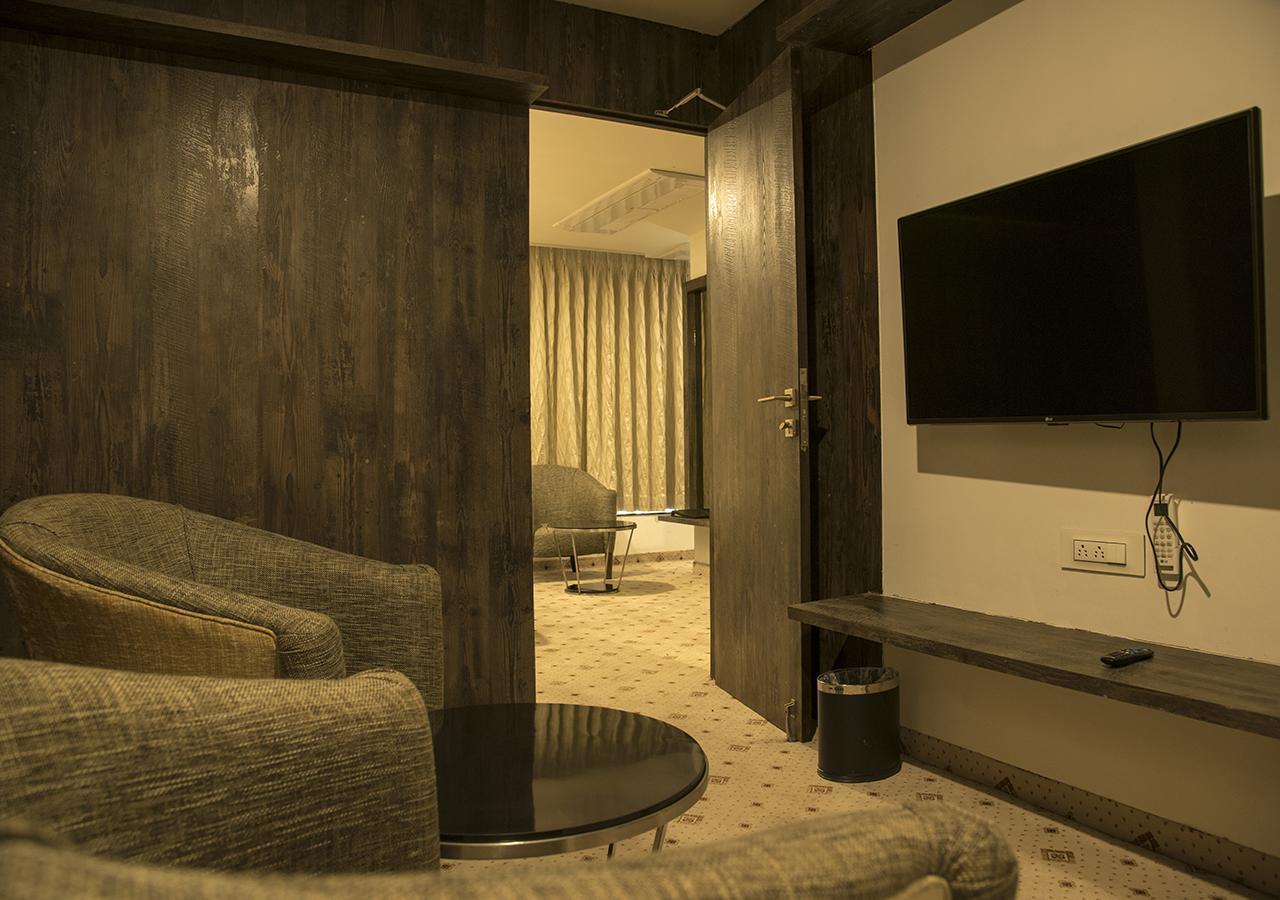 Hotel Regenta & Convention Centre Nagpur