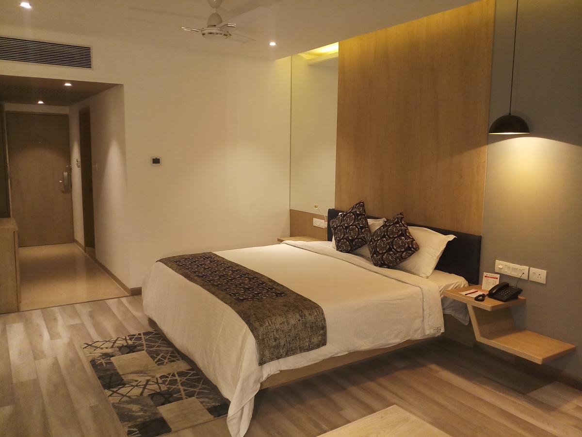 Tuli Interational Hotel Nagpur