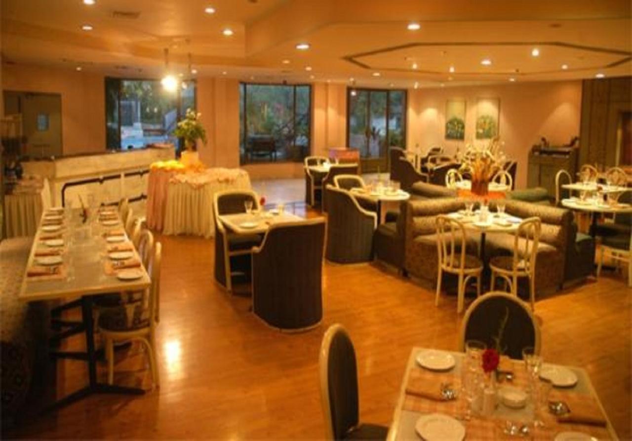 Hotel Tuli Interational