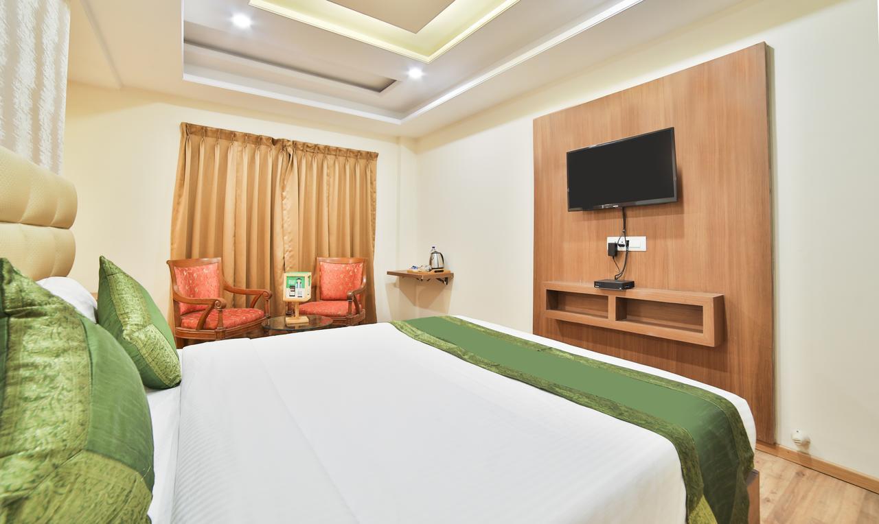 Hotel Treebo Trend Club Vna