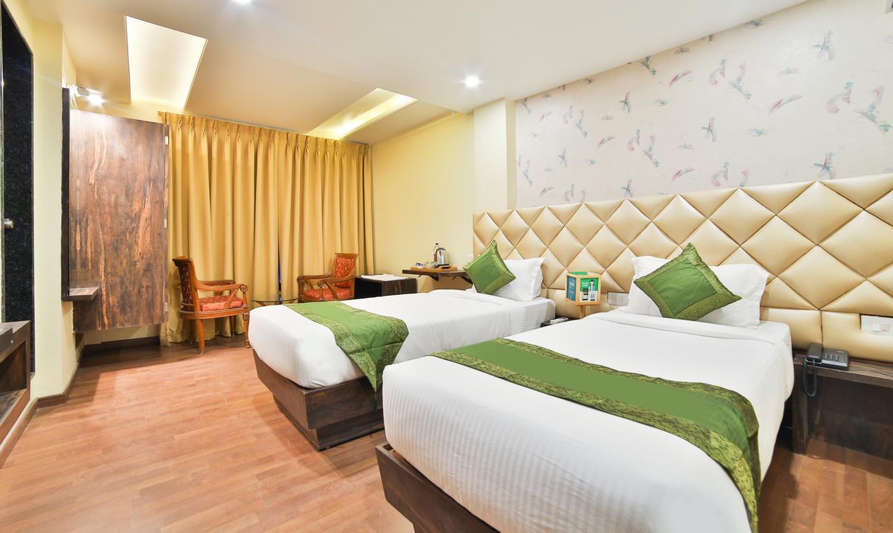 Treebo Trend Club Vna Hotel 3*