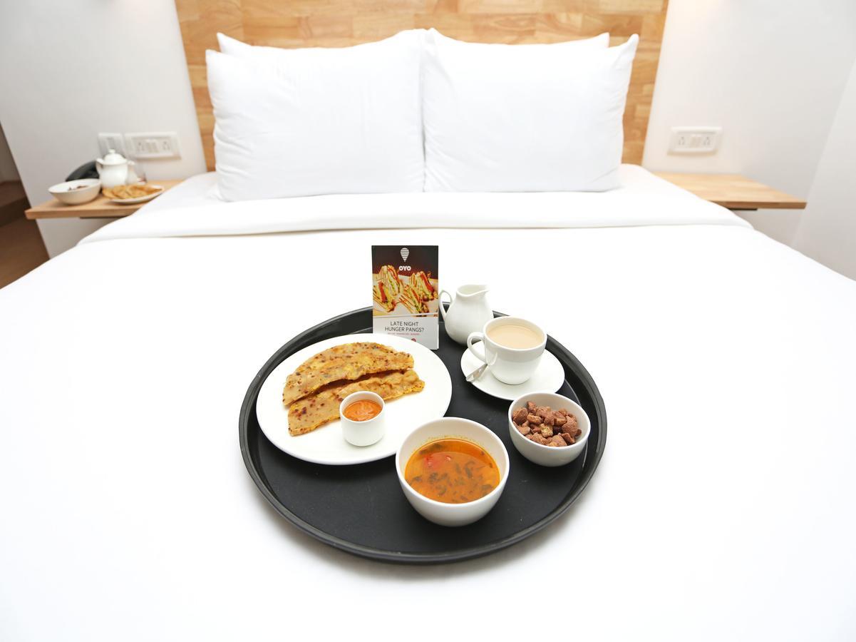 Hotel Oyo Townhouse 344 Gitanjali Chowk