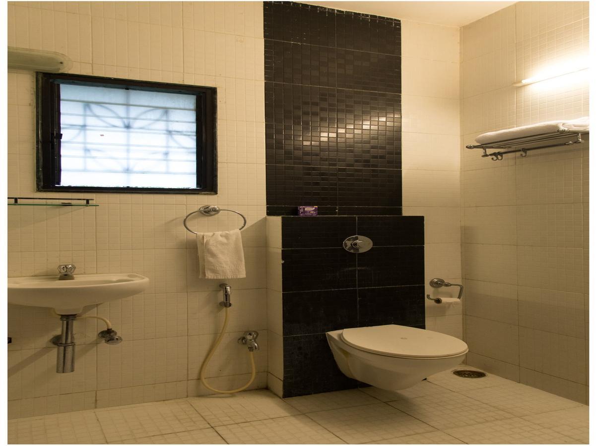 Aparthotel Streeshahi Service