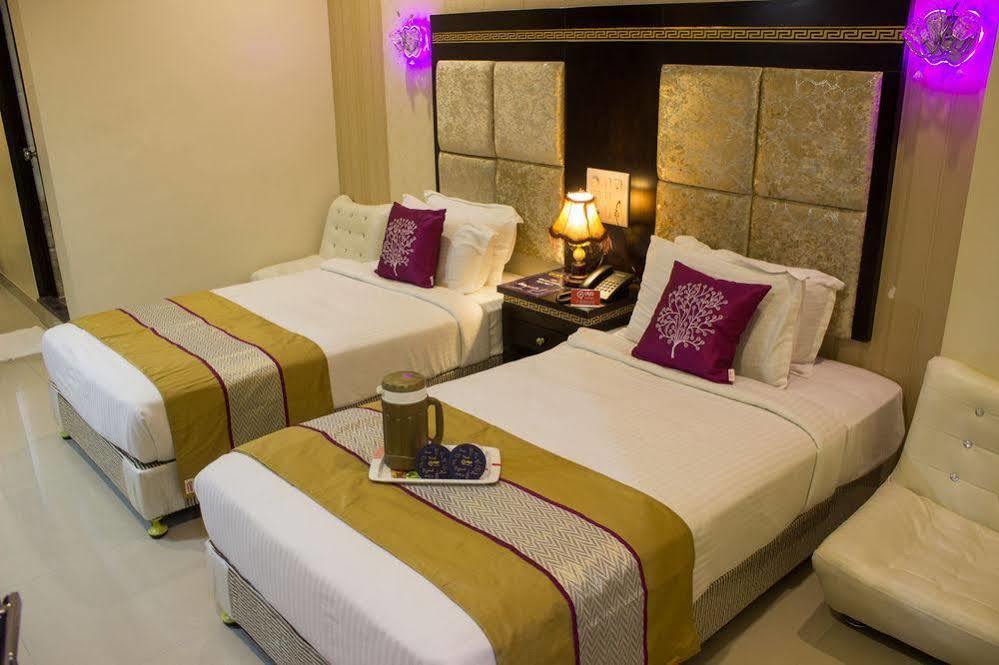 Collection O Orient Star Hotel 3*