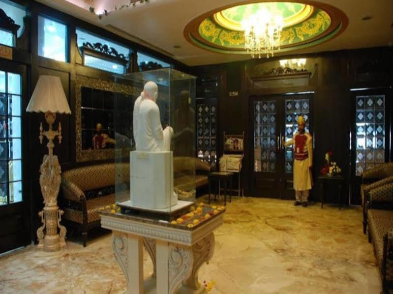 Hotel The Ashok 3*