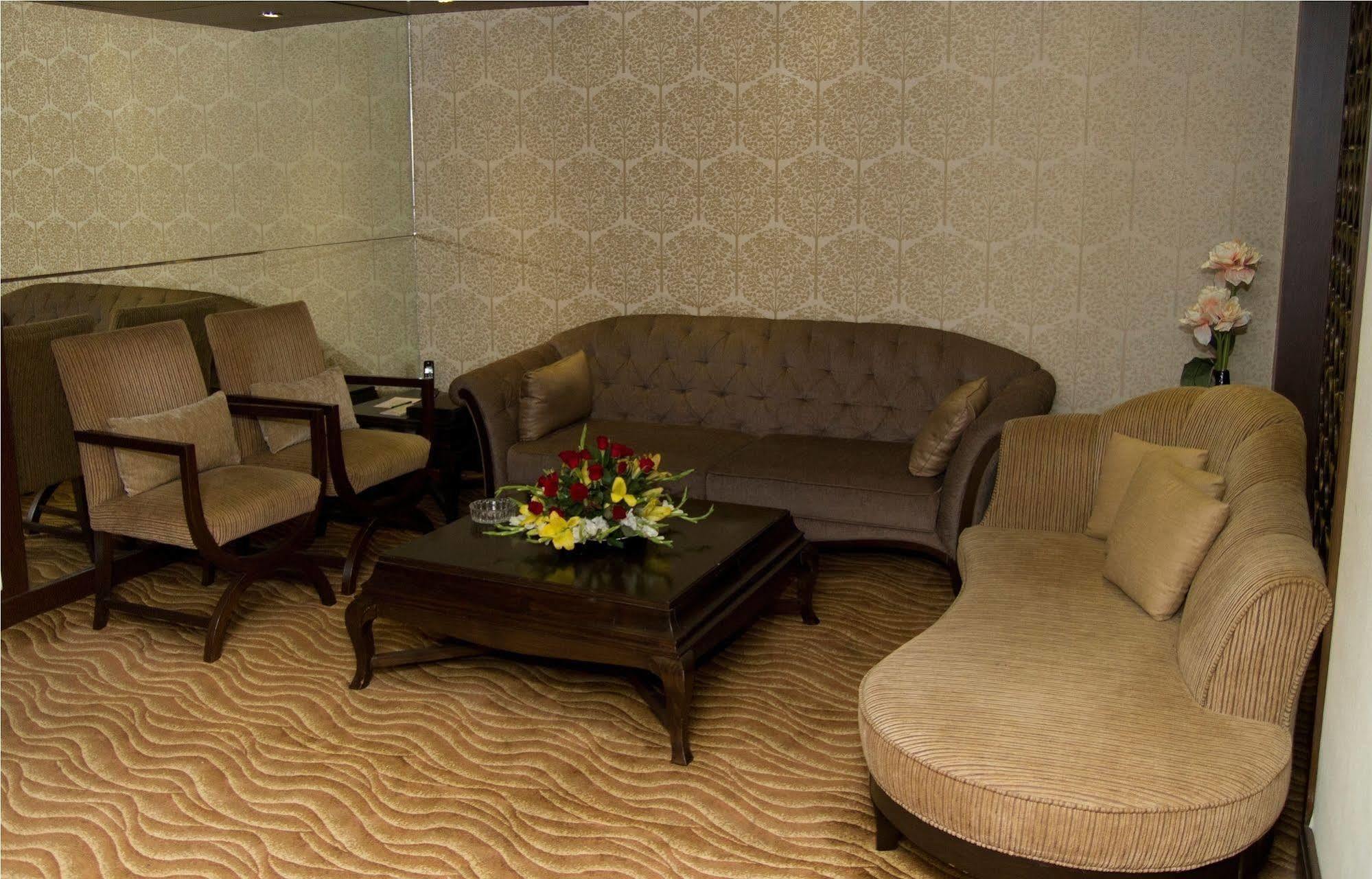 Centre Point Hotel Nagpur