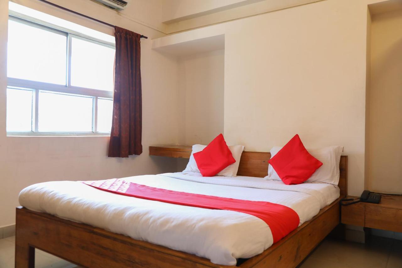 Oyo 10658 Mia Hotel Nagpur