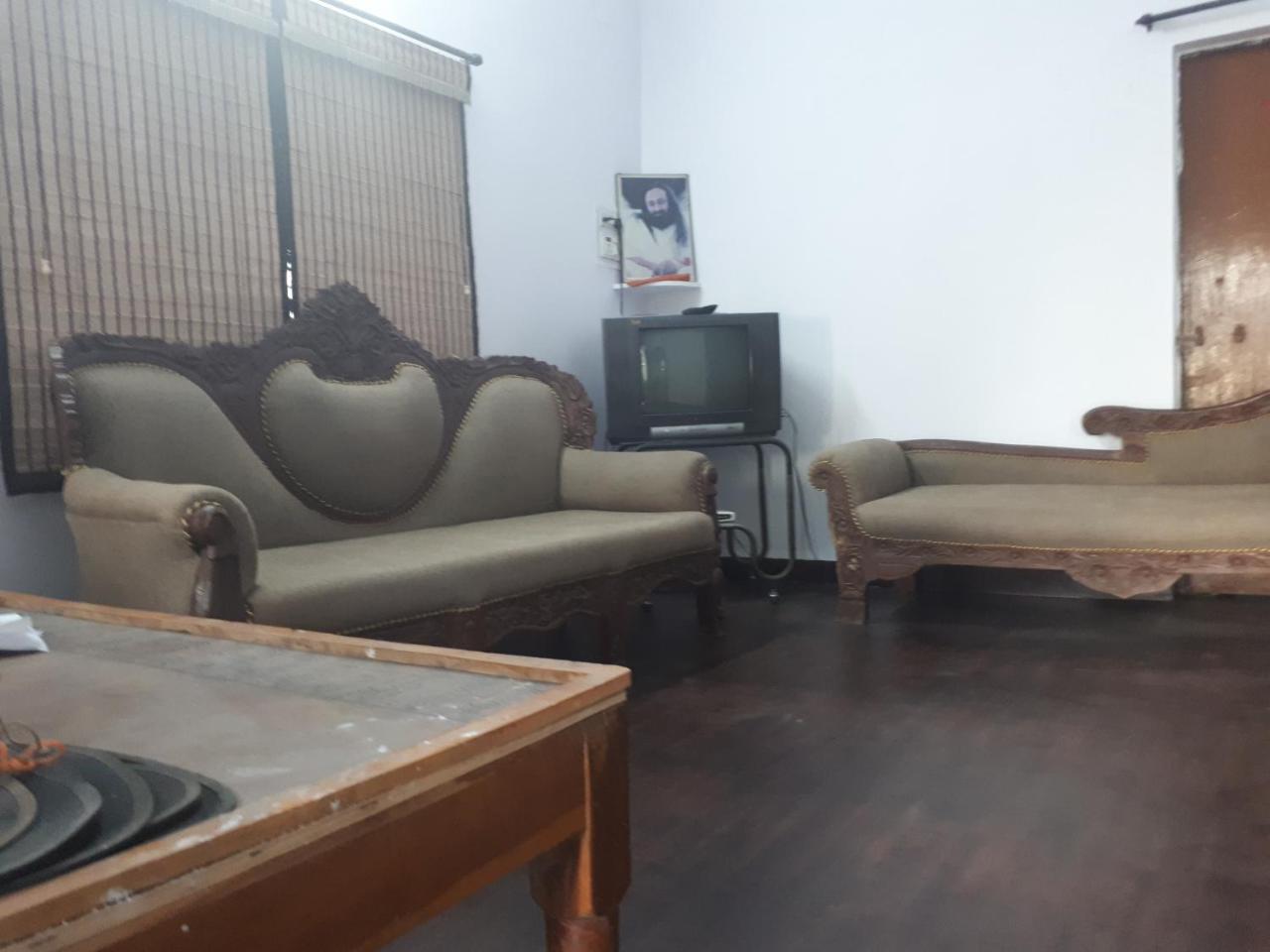 Albergue Jgd Shared Spaces *