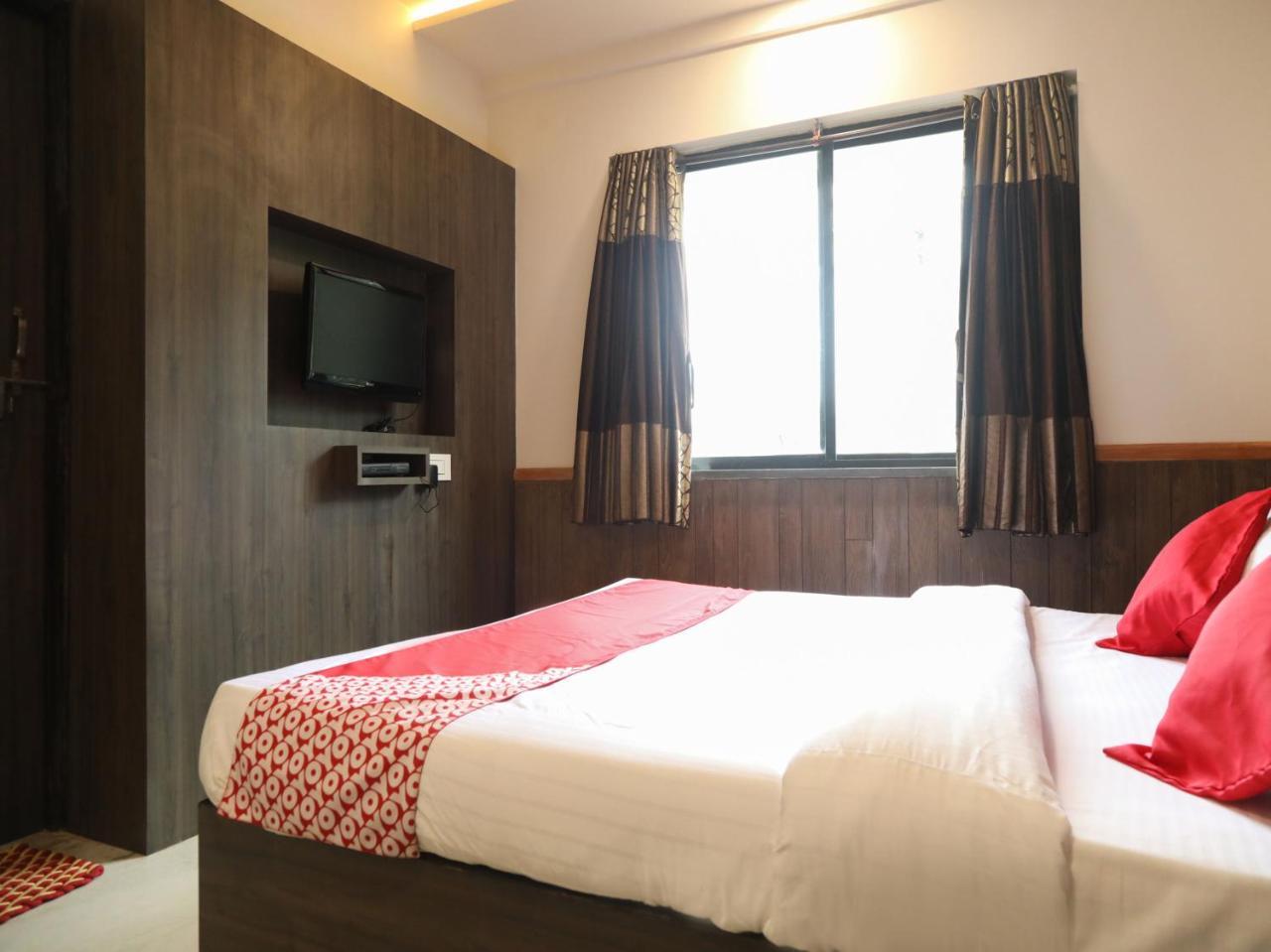 Oyo 15542 Shivala 3* Nagpur