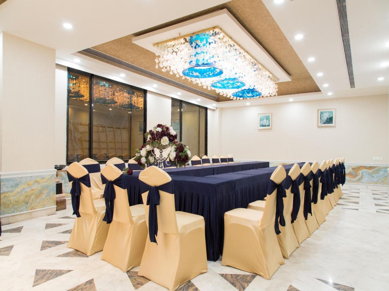 Hotel Zip By Spree Orient Nagpur