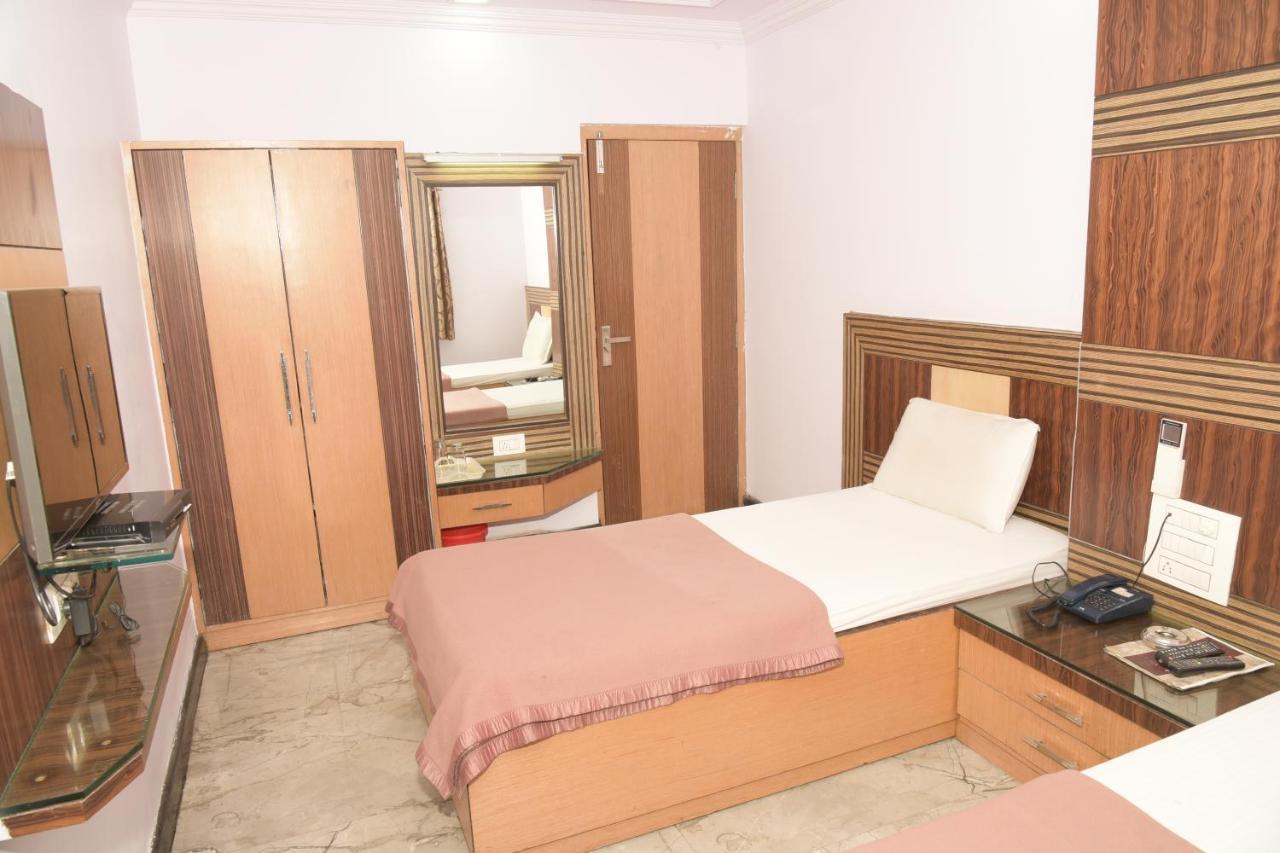 Hotel Rahul