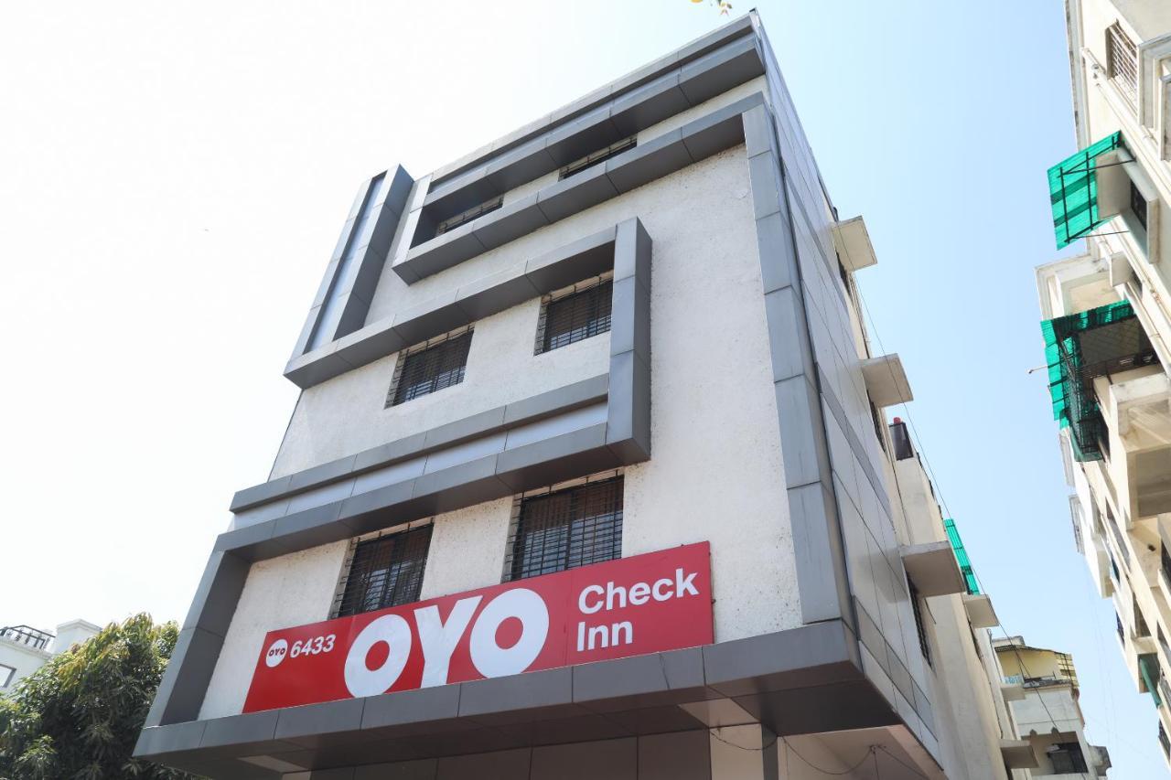 Oyo 6433 Check Hotel