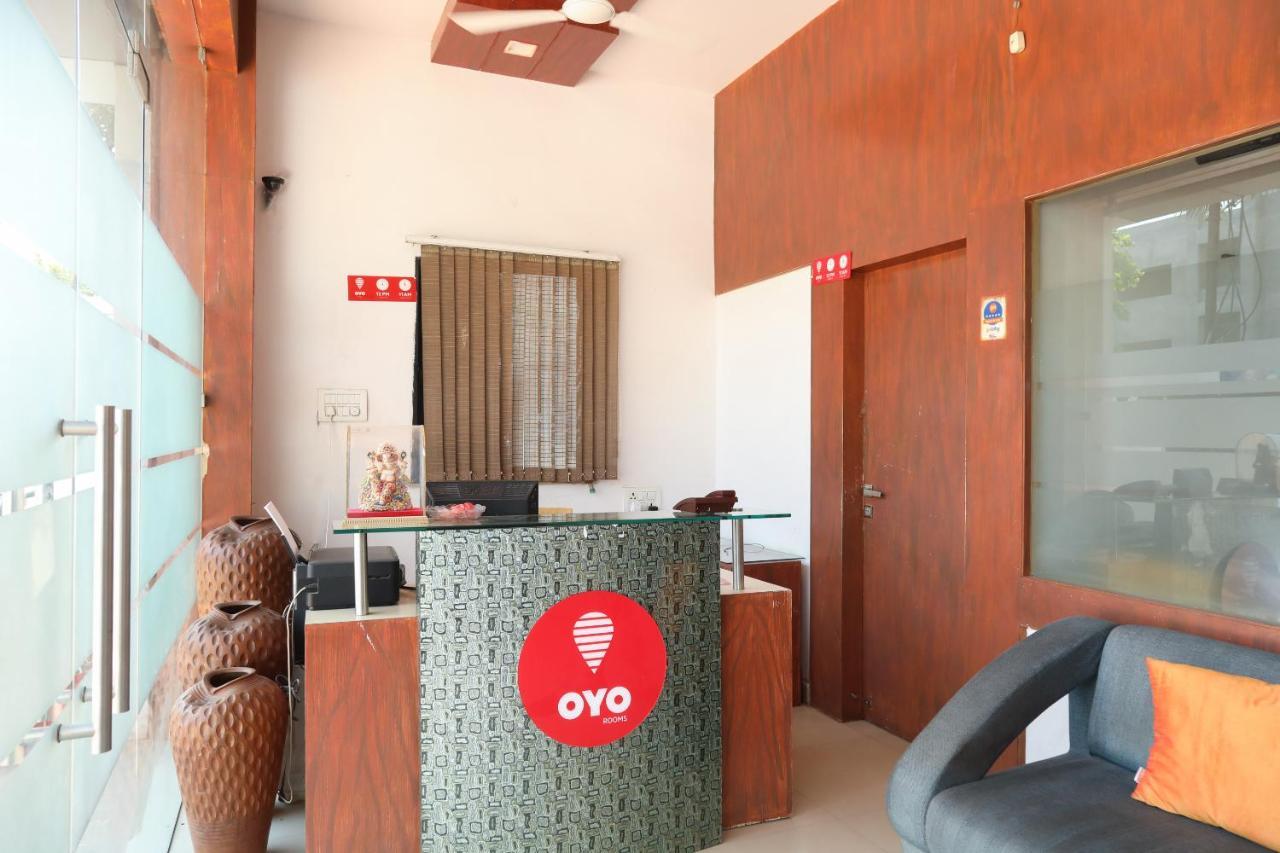 Oyo 6433 Check Hotel Nagpur