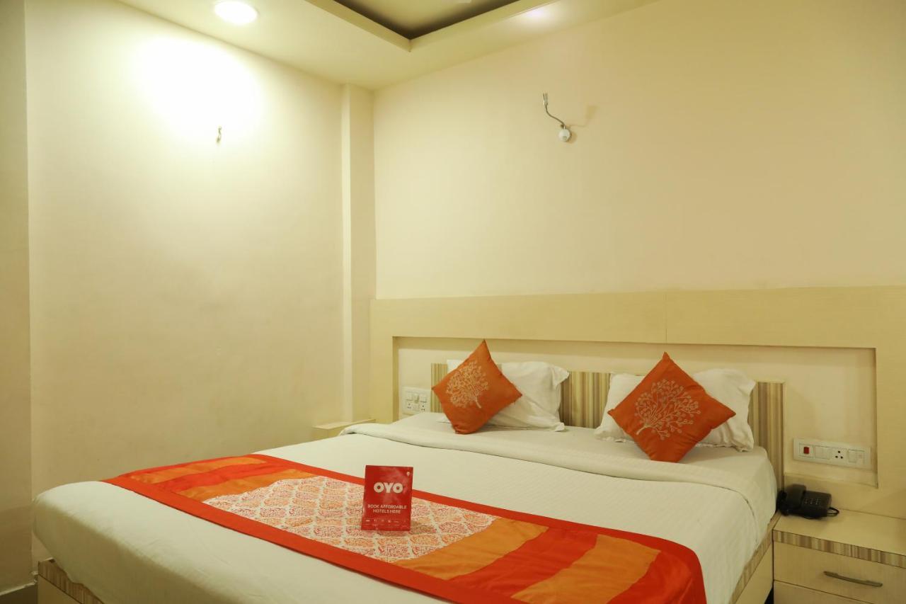 Oyo 6433 Check 2* Nagpur