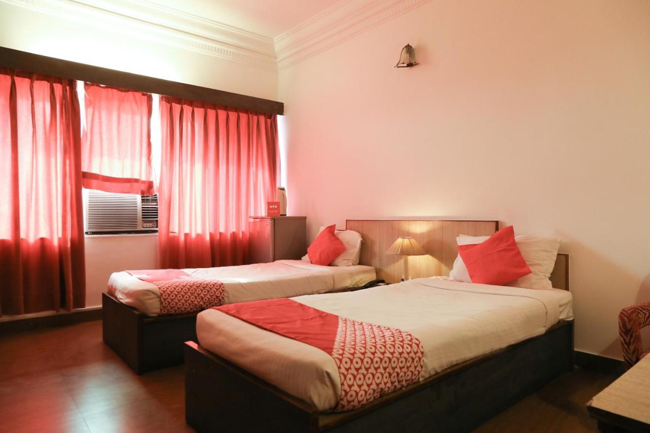 Oyo Flagship 14469 Darshan Tower Gitanjali 3*