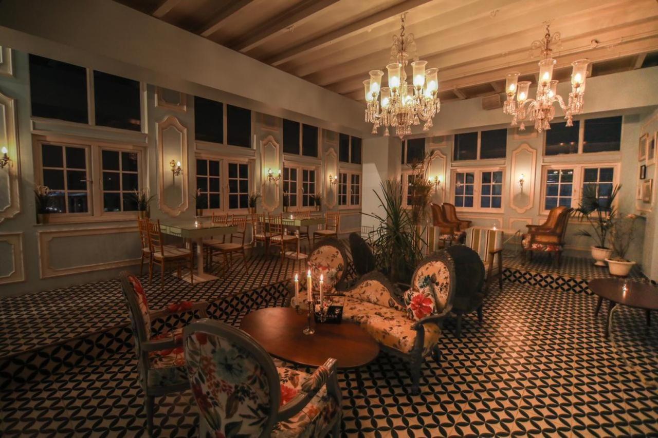 The Travotel Hotel