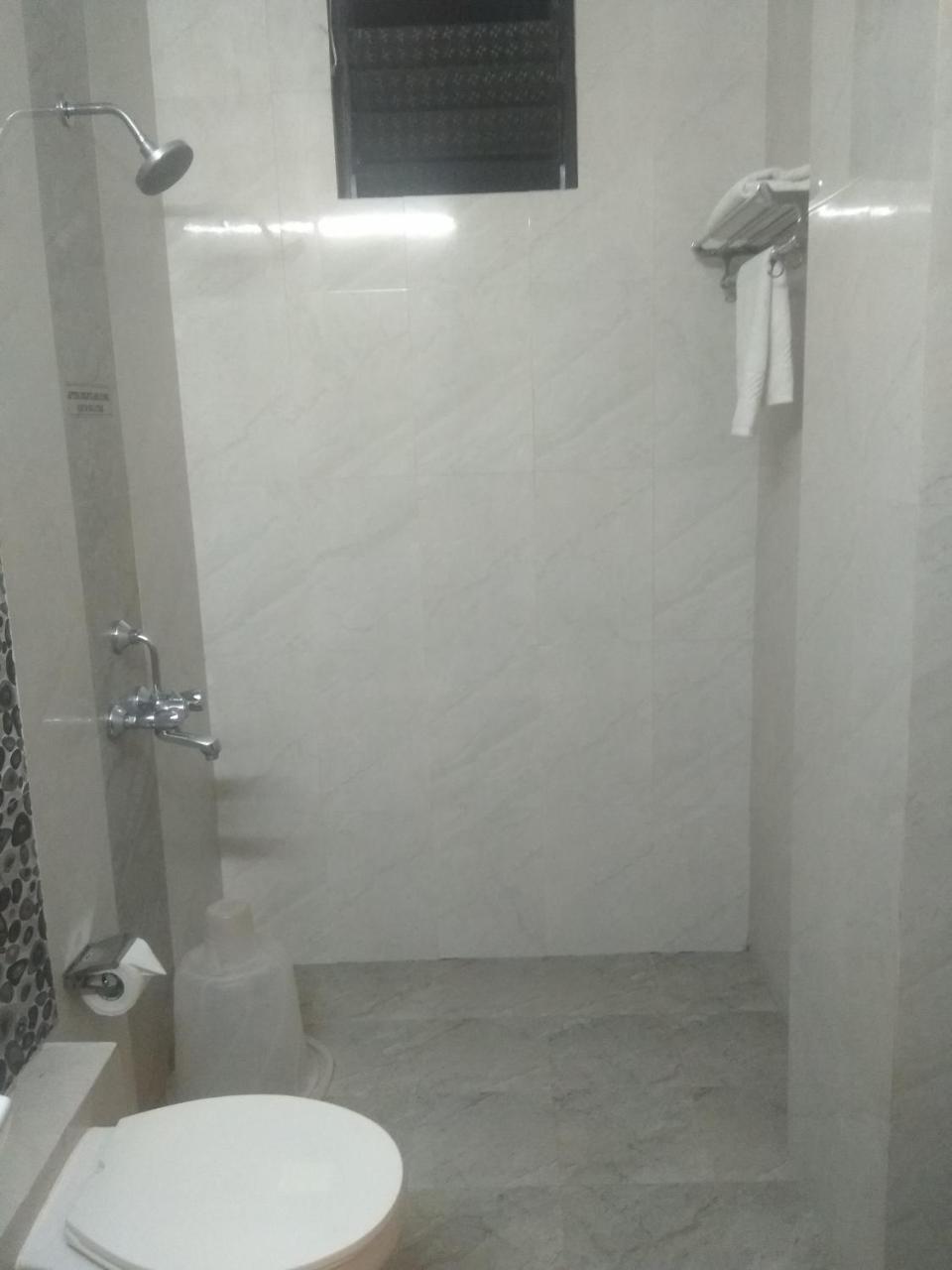 Jk 140 Coral Hotel 2*