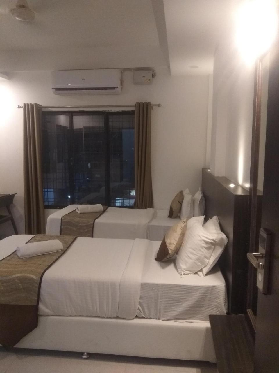 Jk 140 Coral Hotel