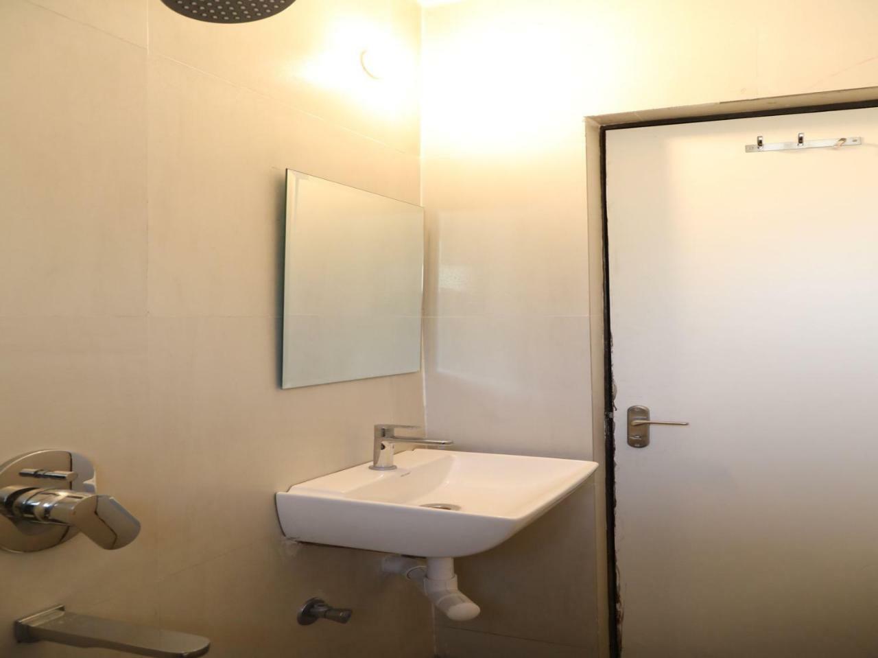 Hotel Oyo 14523 Al Zamzam 3*