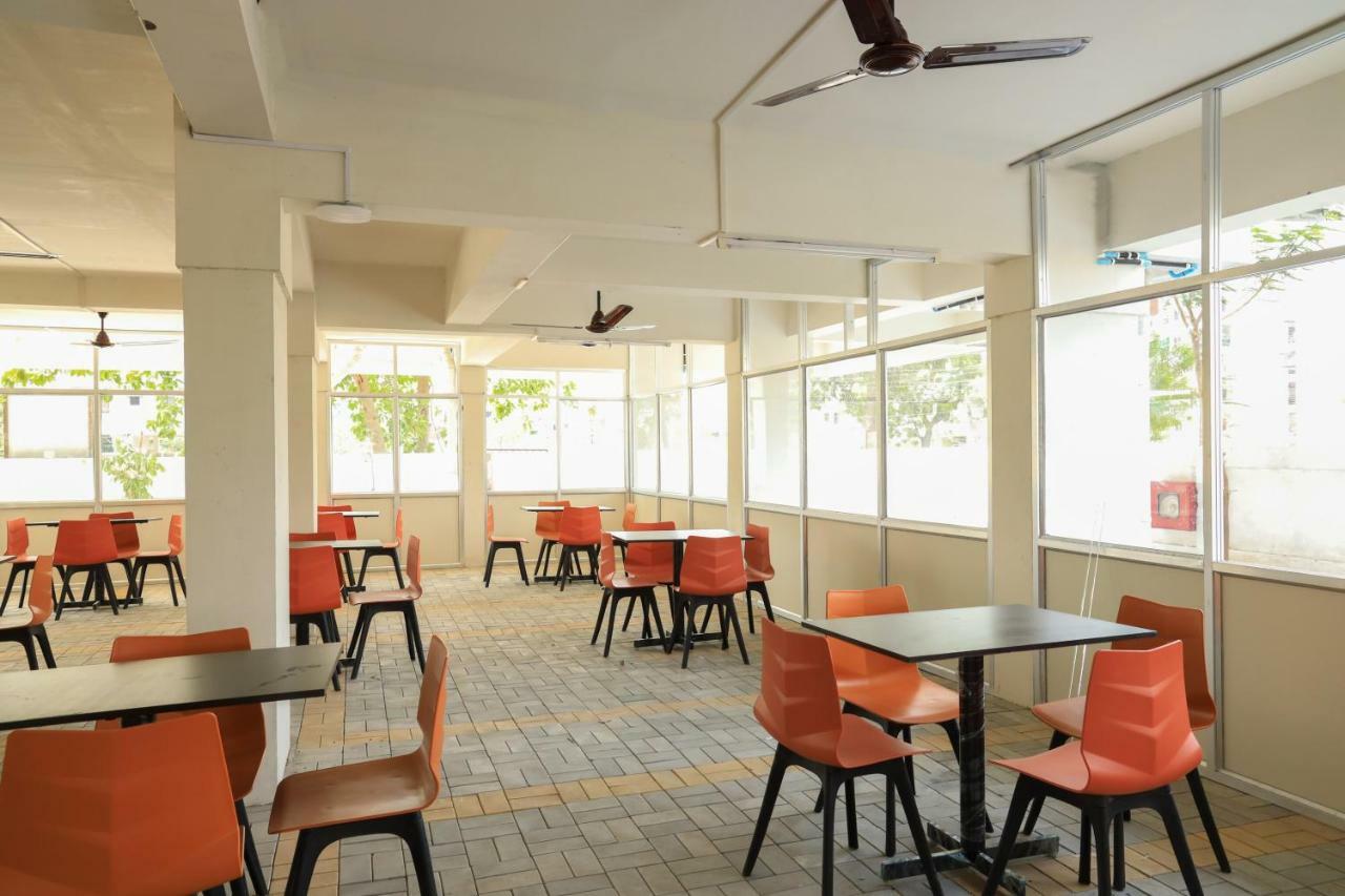 Hotel Oyo Flagship 35716 Classic Nagpur