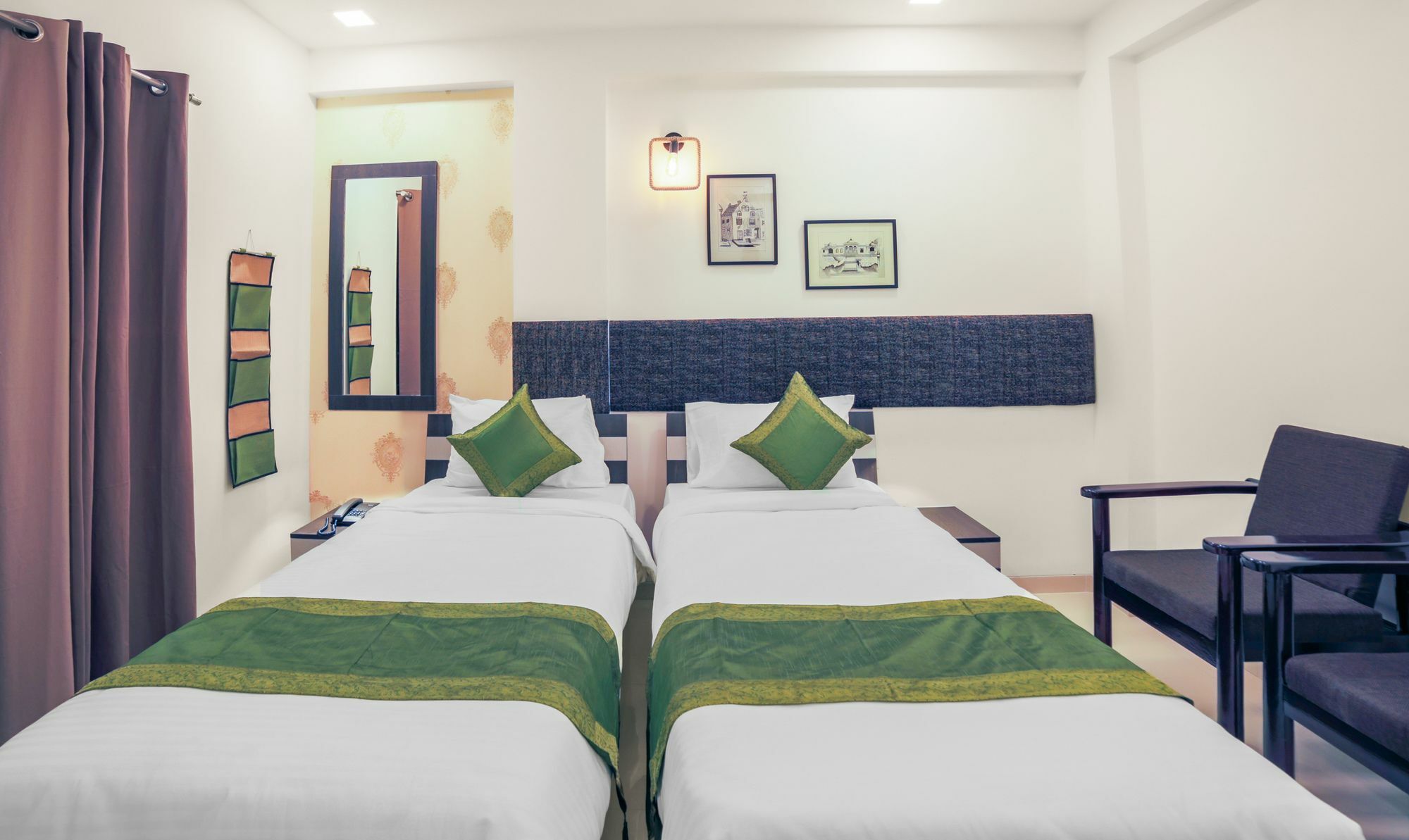 Treebo Chalets, Airport Hotel