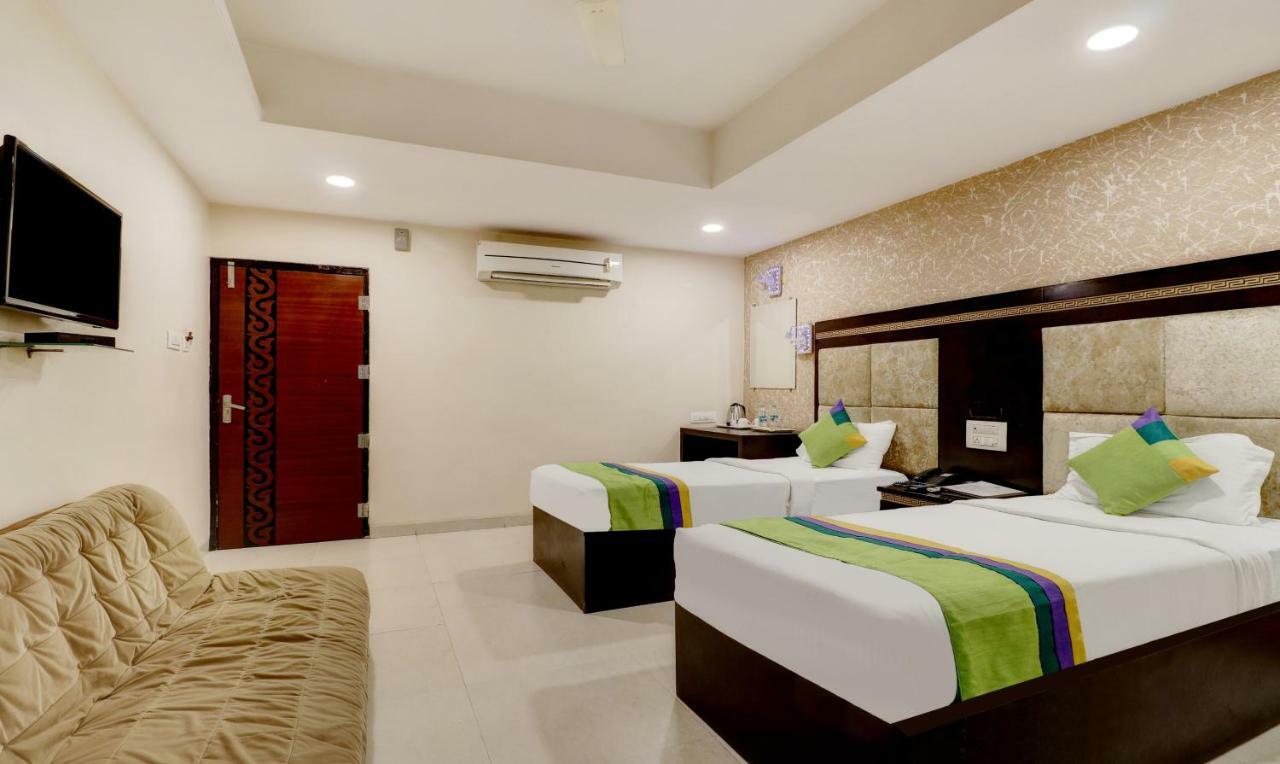Treebo Trend Orient Grand Hotel