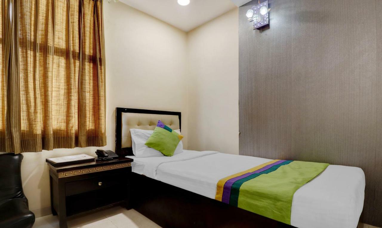 Hotel Treebo Trend Orient Grand 3*