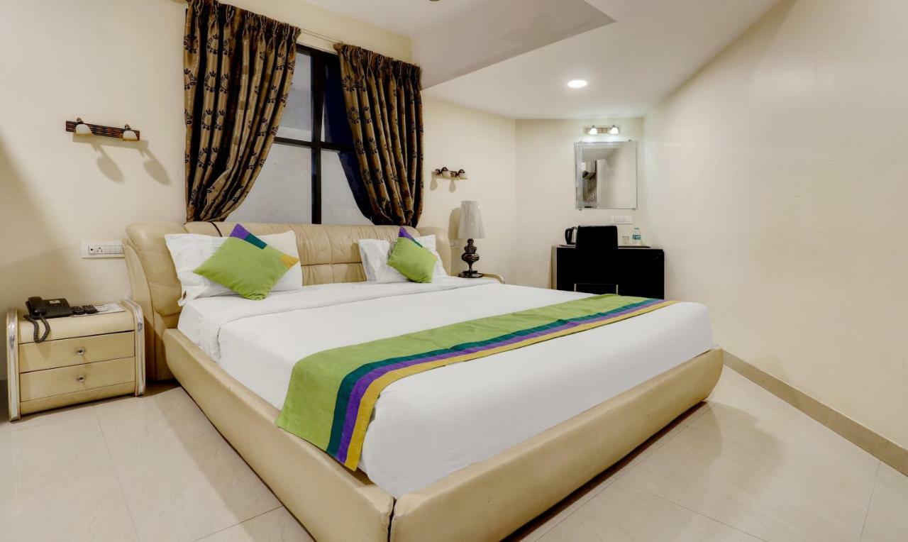 Treebo Trend Orient Grand Hotel 3*