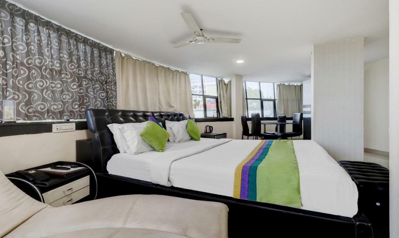 Treebo Trend Orient Grand Hotel