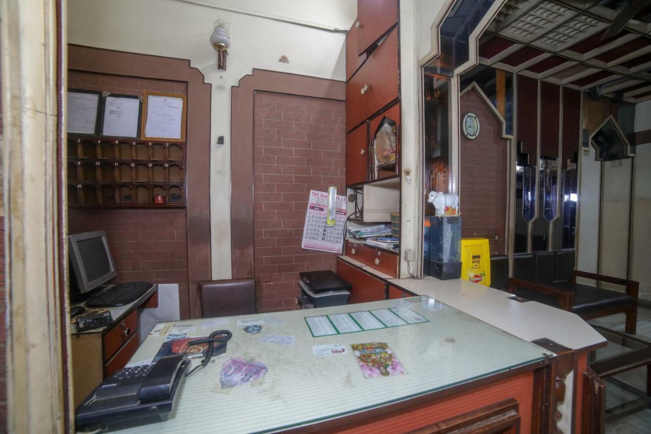 Hotel Oyo 46697 Gopi Nagpur