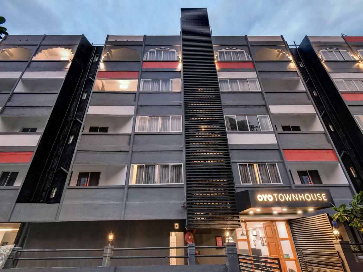 Oyo Townhouse 146 Vijay Talkies 3*