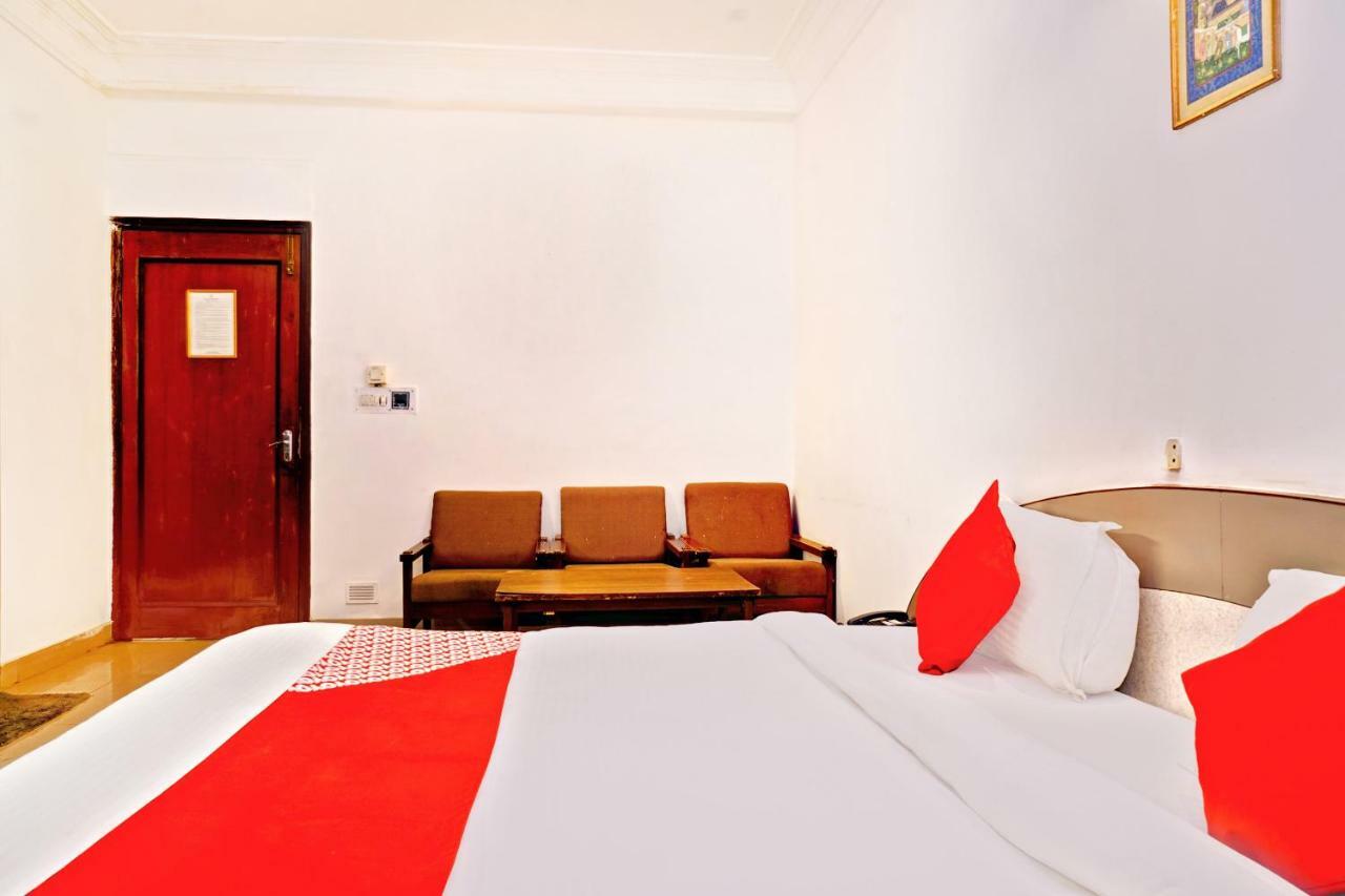 Oyo Flagship 14469 Darshan Tower Gitanjali 3* Nagpur