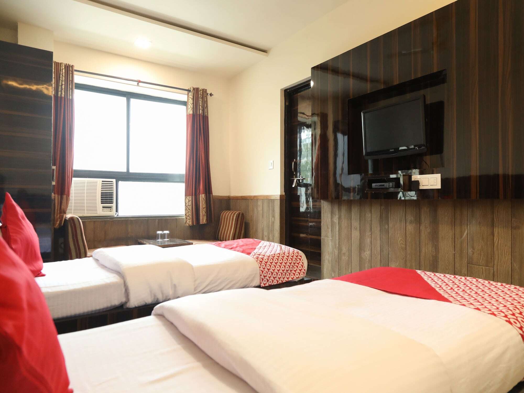 Hotel Oyo 15542 Shivala