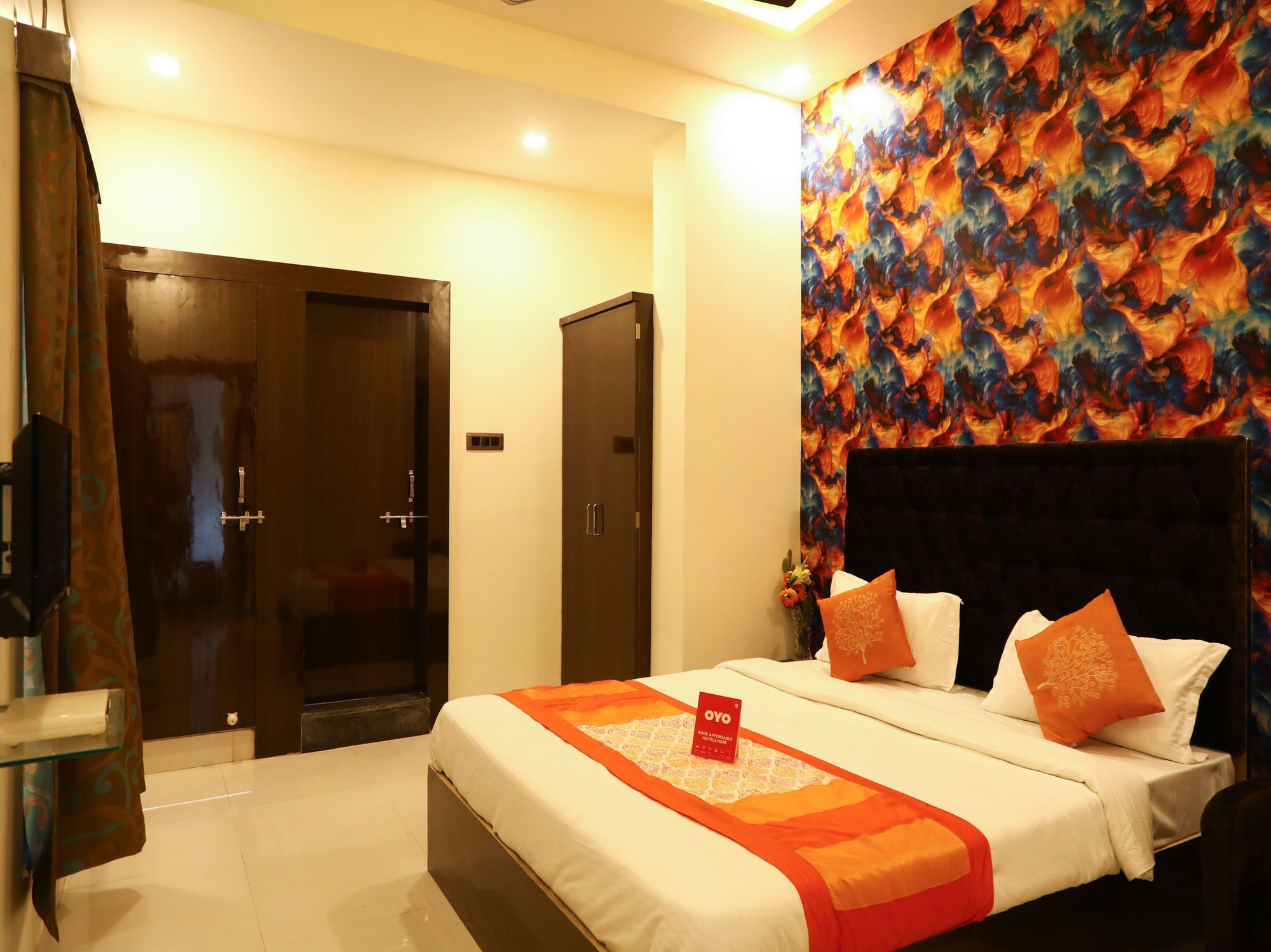 Hotel Oyo 10781 Parashar Legacy Nagpur
