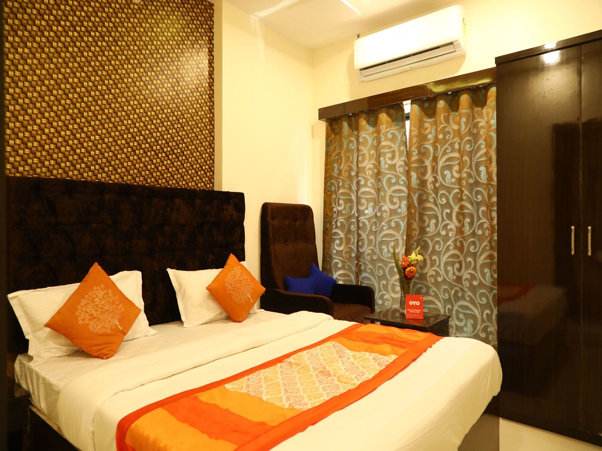 Oyo 10781 Parashar Legacy Hotel Nagpur