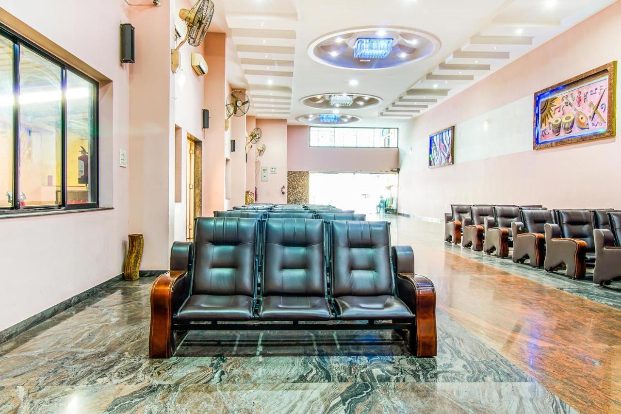 Fabexpress Orient Palace Hotel Nagpur