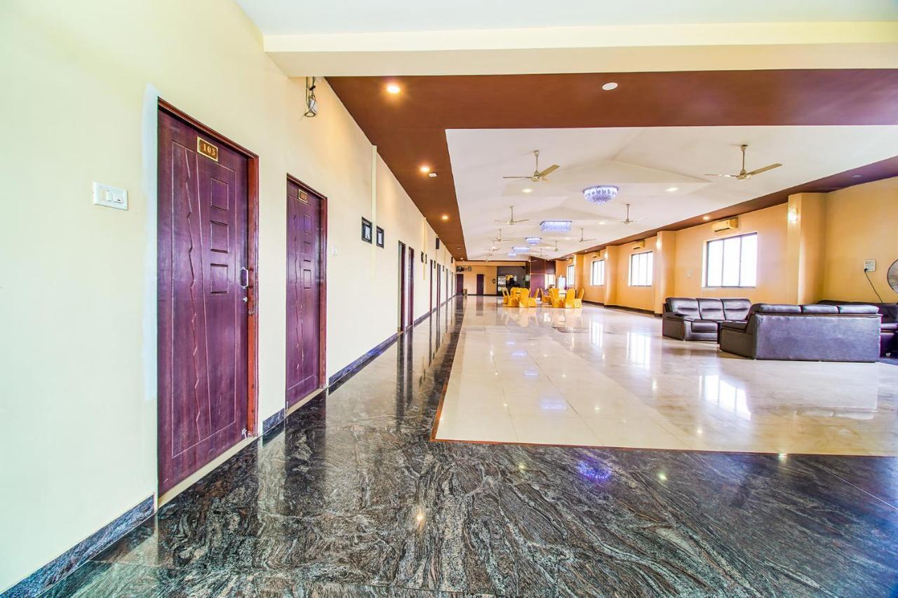 Fabexpress Orient Palace Hotel Nagpur