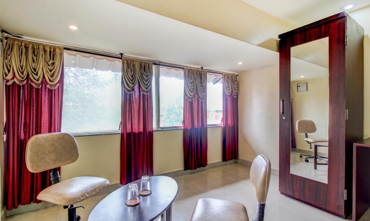Itsy Aditya Hotel 3*