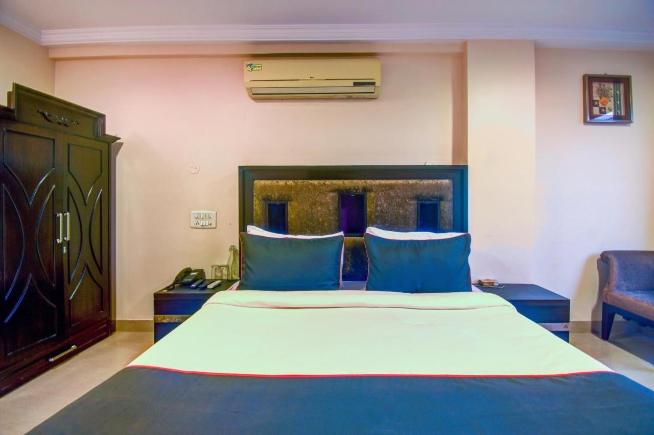 Hotel Collection O 50229 Orient Sadar Bazar Road Nagpur