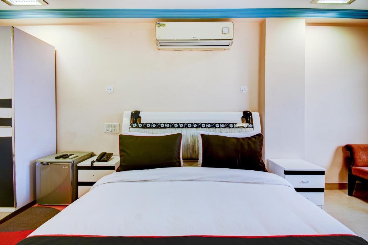 Hotel Collection O 50229 Orient Sadar Bazar Road Nagpur